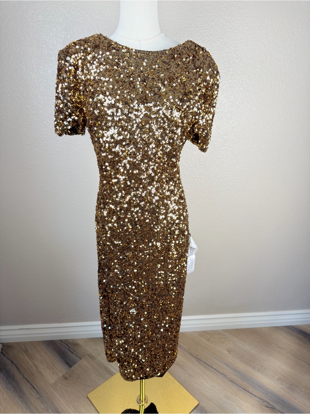 NWT Dress the Population Gold Sequin Midi Dress w Side Slit and Short Sleeves, L - Picture 3 of 13